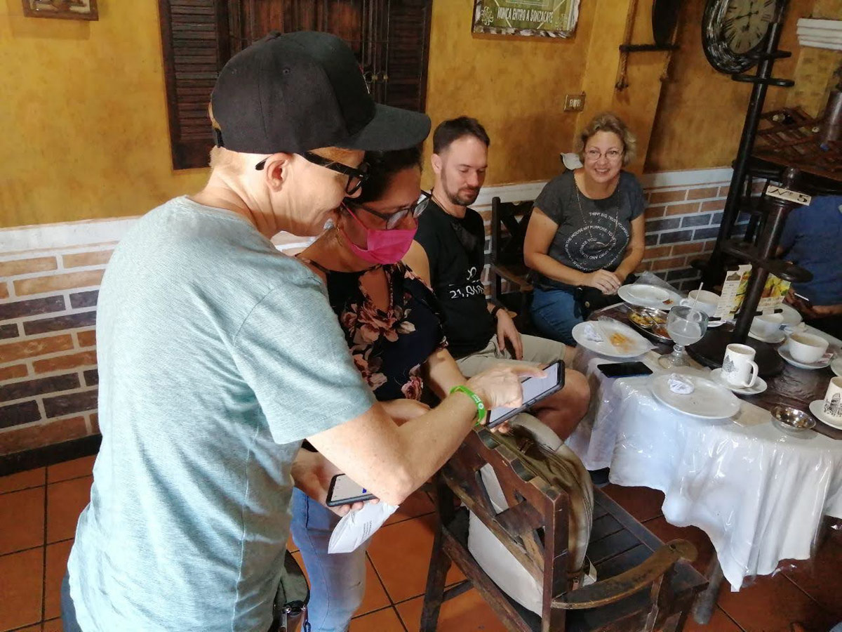 Assisting the receiving of a Lightning payment